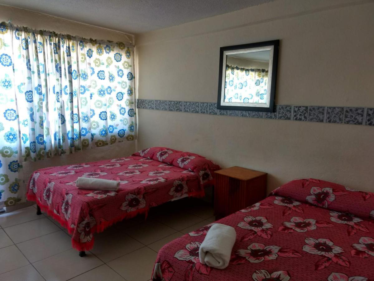 Hotel Plaza Aleman León Buitenkant foto