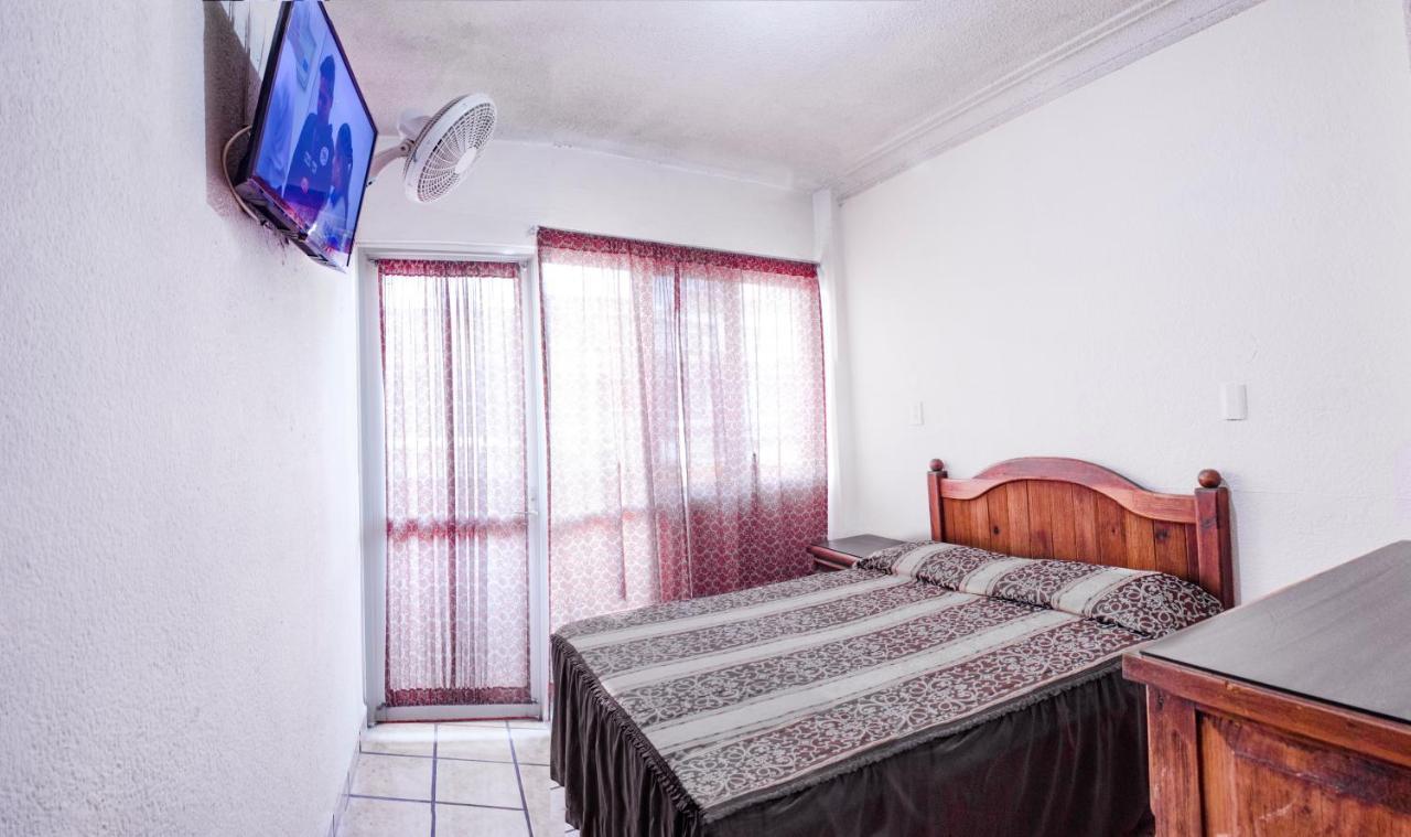 Hotel Plaza Aleman León Buitenkant foto