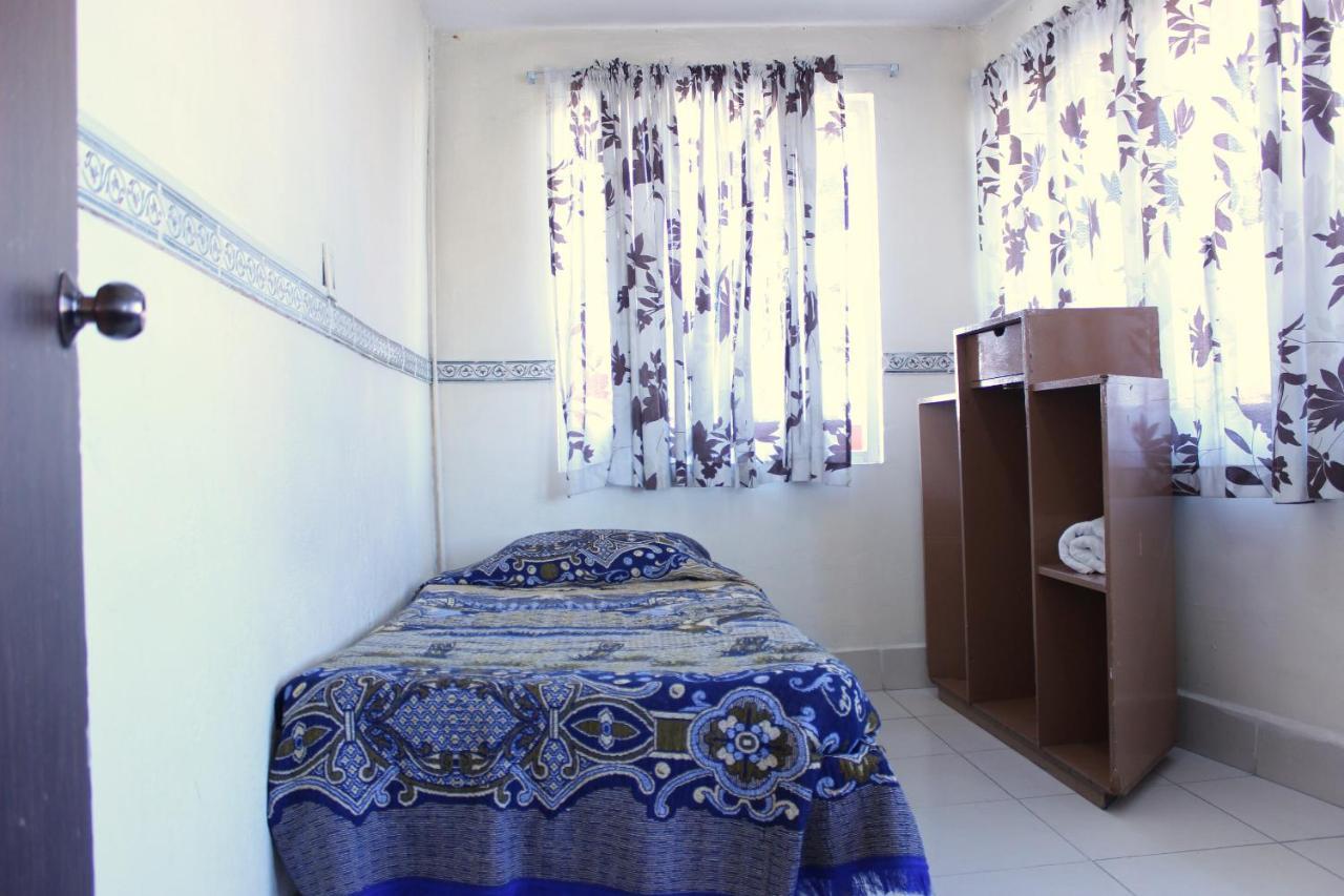 Hotel Plaza Aleman León Buitenkant foto
