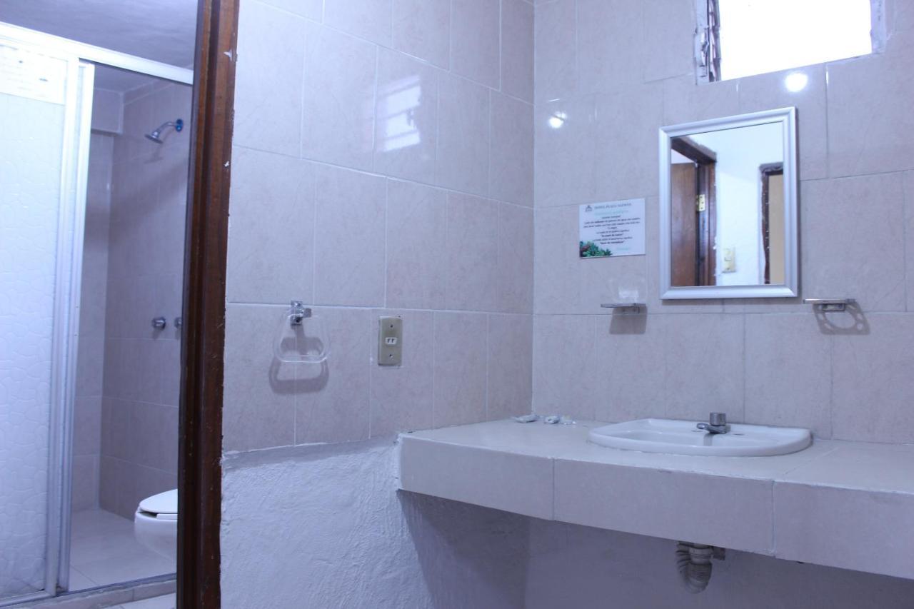 Hotel Plaza Aleman León Buitenkant foto